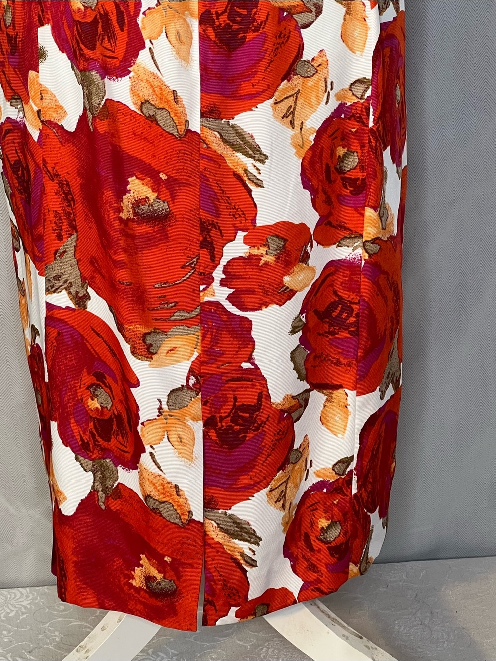 Tahari by Arthur S. Levine Dress Red & Orange Floral Short Sleeves Sheath 10 👍 - Picture 6 of 11